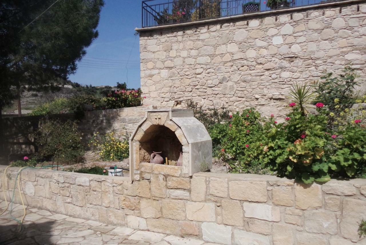 Vila Lantana Stone House Lemona Exteriér fotografie